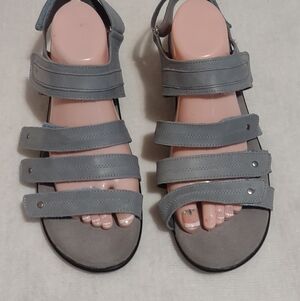 Propet sandal shoes for women size 10.5